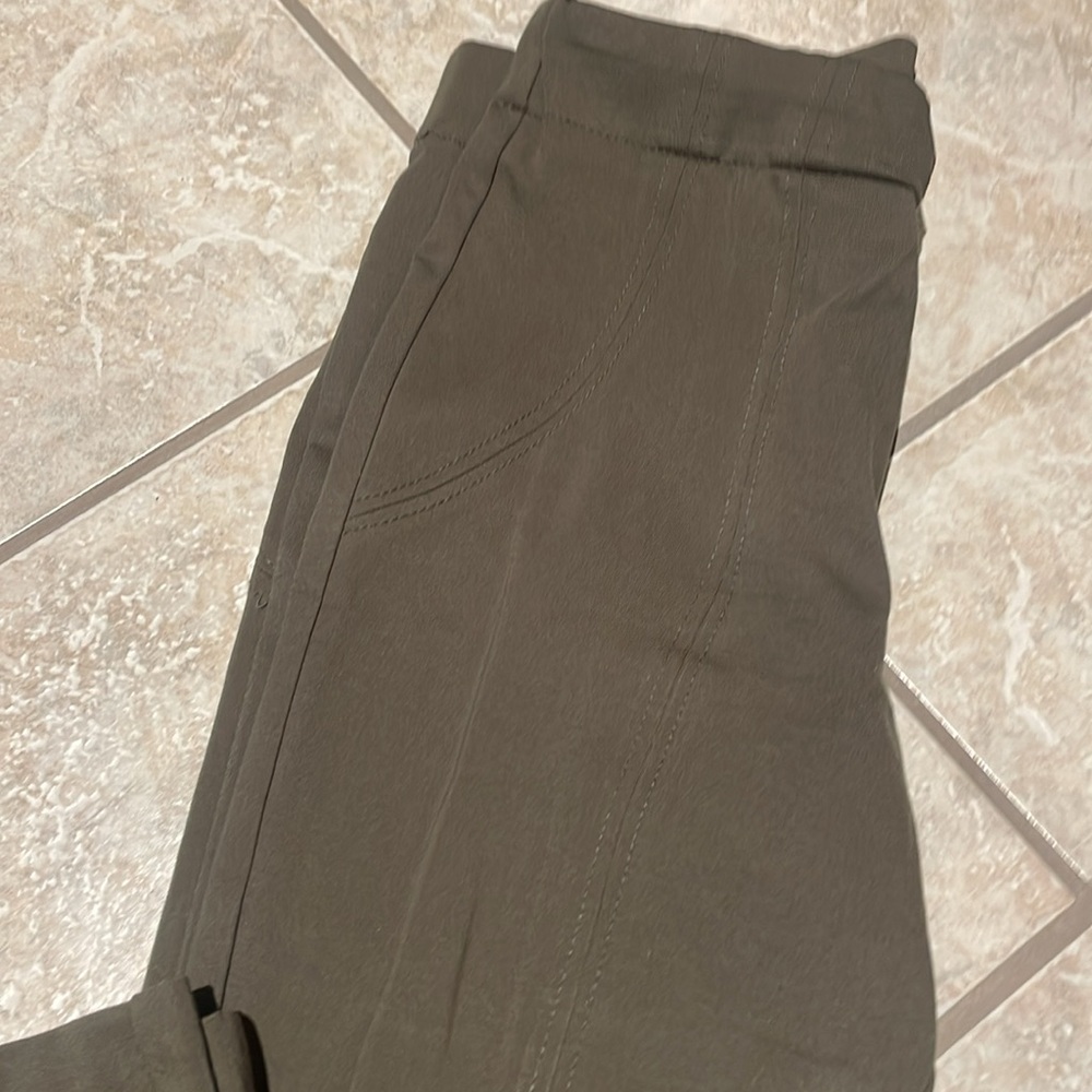 Olive green pants - Picture 3 of 4